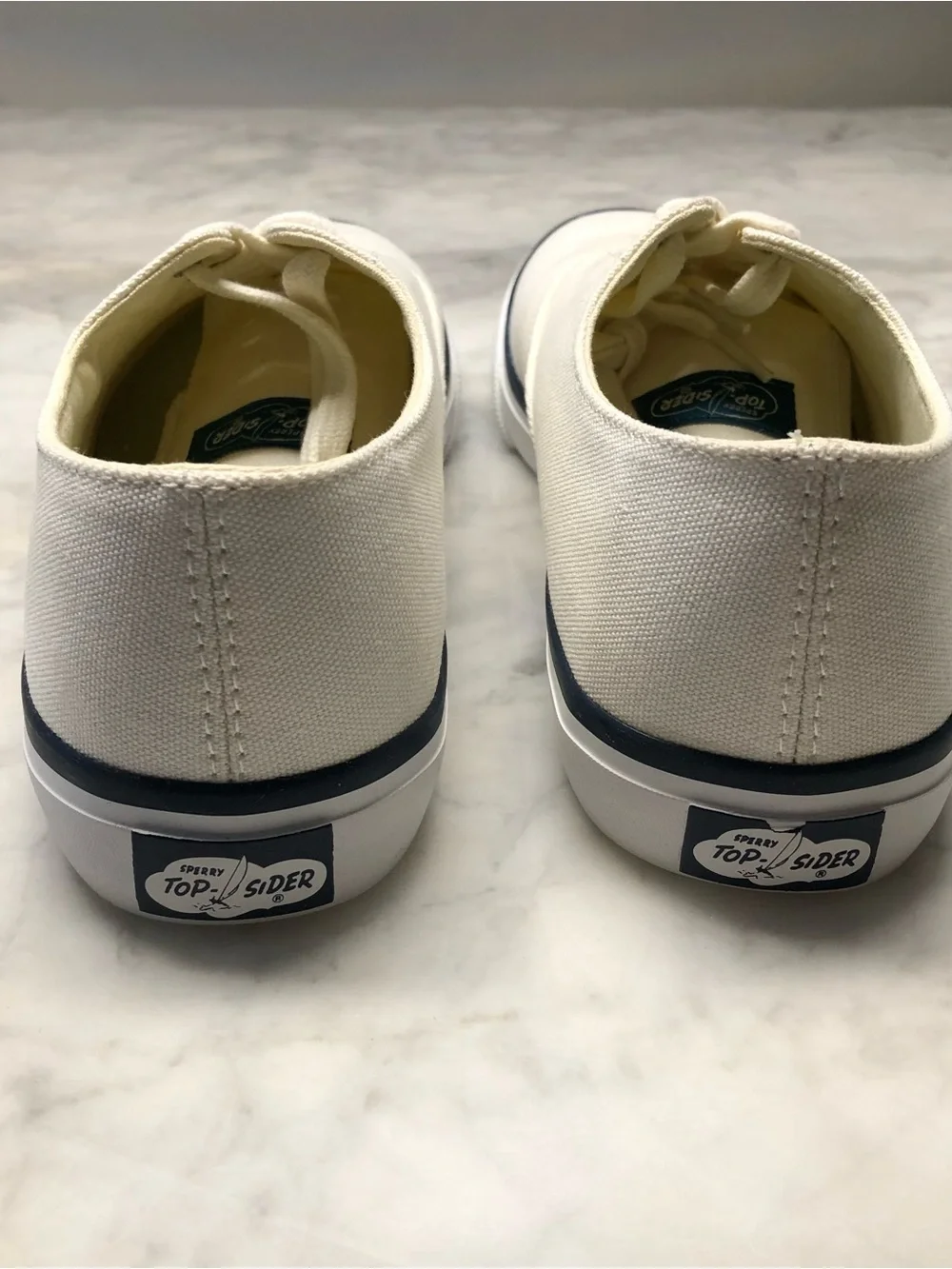 Sperry minimalist off